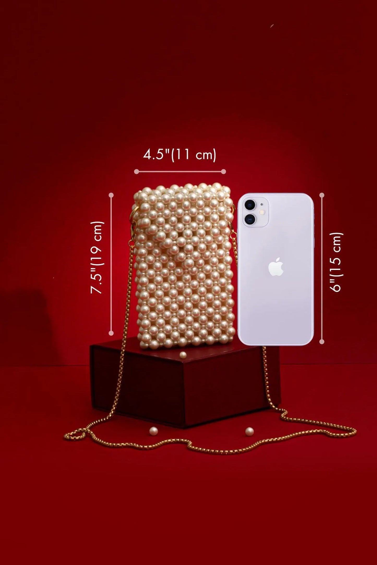 White Classic Pearl Crossbody Mobile Bag